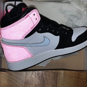 Women’s Jordan 1s Pink and Black